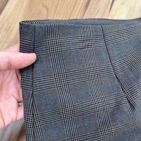 Rachel Zoe Glen Plaid Pencil Skirt, Size 6, Classic Fall Style with Subtle Slit - Picture 5 of 5